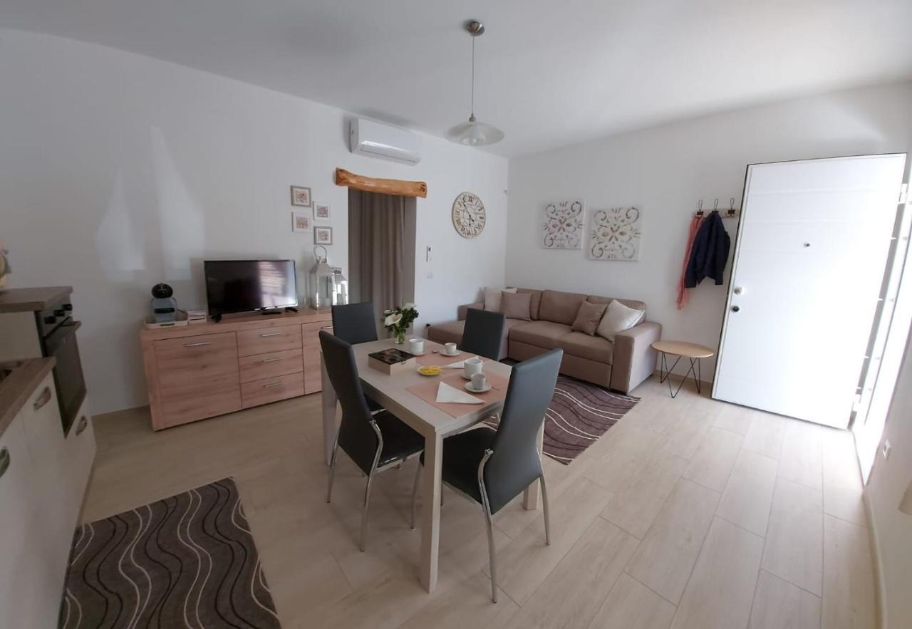 Holiday home - Alebea - *